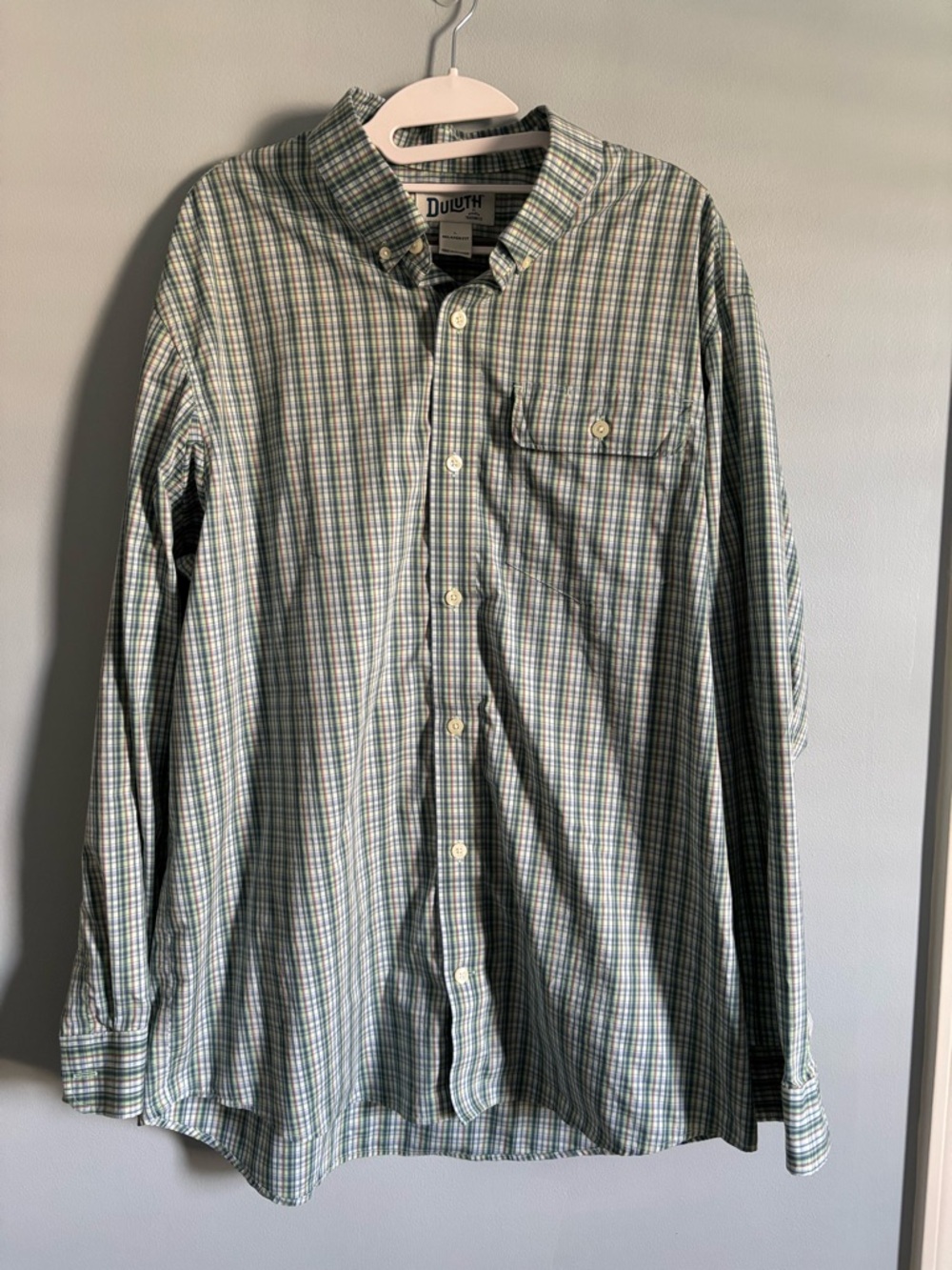 Duluth Trading Co Green and White Plaid Button-Down Shirt